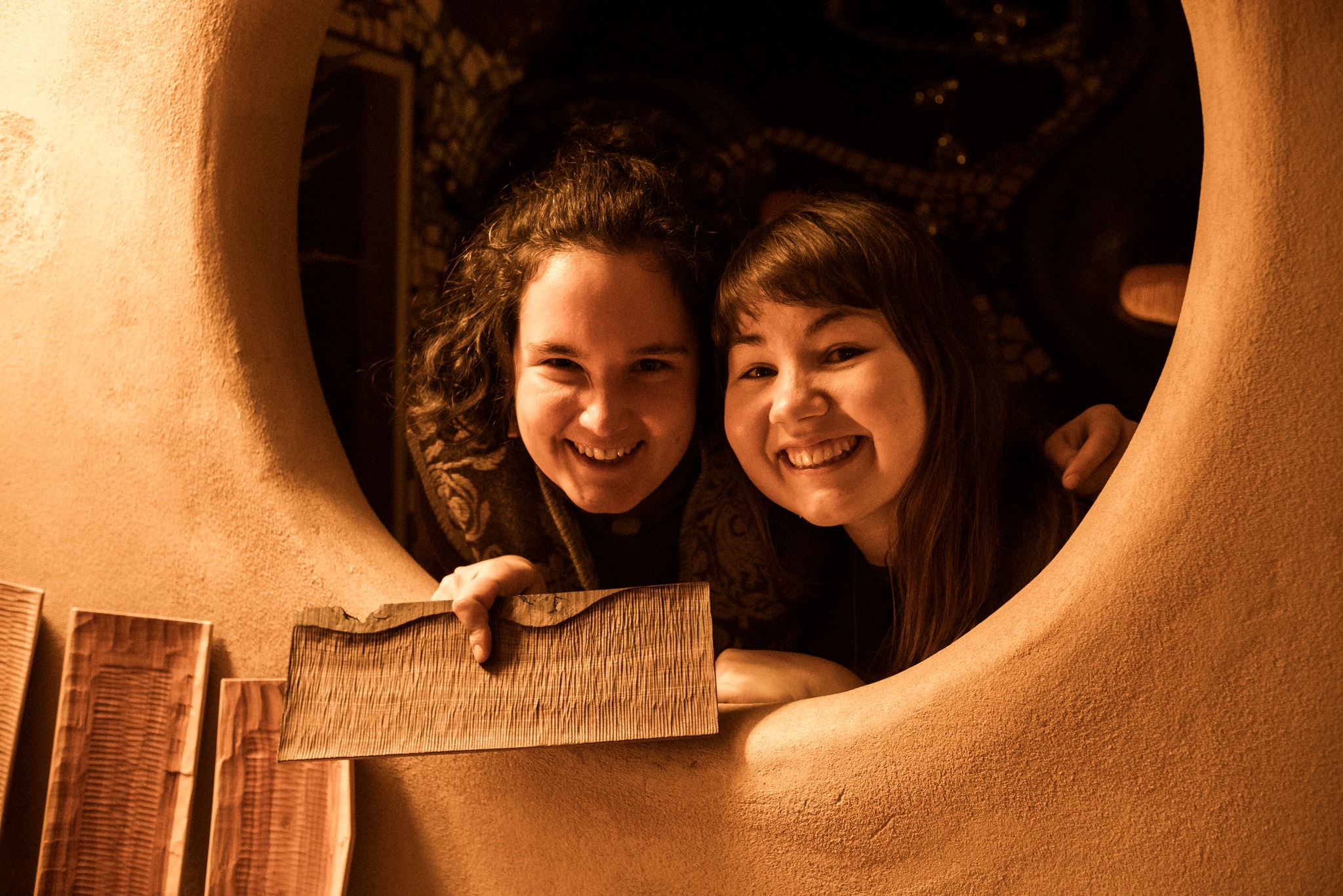 Dvě šťastné pracovnice Jedné básně