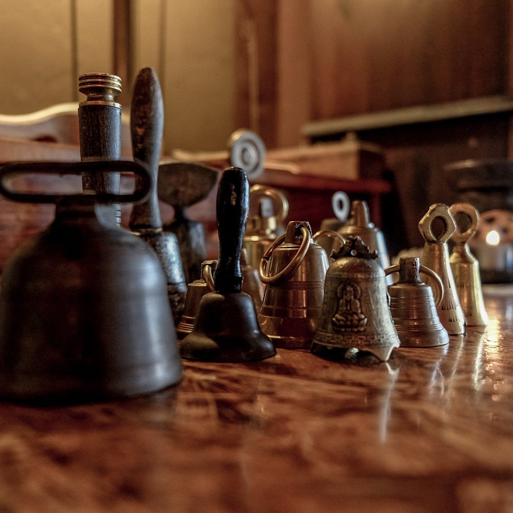 Detaily interiéru čajovny